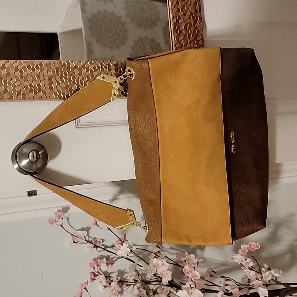 Steve Madden Brown / Tan / Gold Shoulder Bag